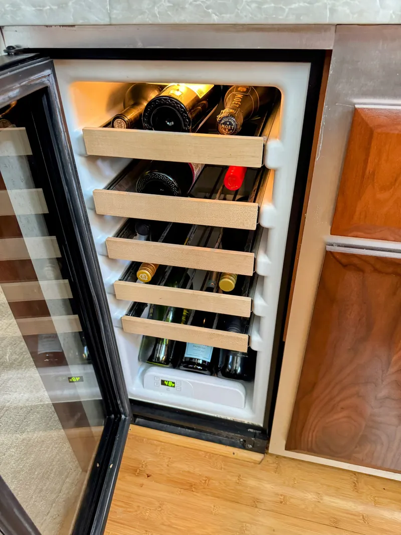 Slide: The Image of Bertram 58 Flybridge Motor Yacht 1986 - 85