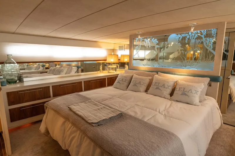 Slide: The Image of Bertram 58 Flybridge Motor Yacht 1986 - 91