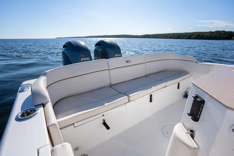 Slide: The Image of Sea Hunt ESCAPE 27 2021 - 18