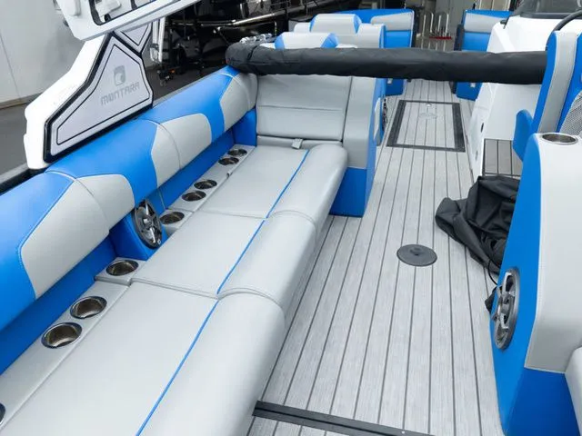 Slide: The Image of Interior of Montara 25' SURF BOSS 2.0 CW boat, 2023 model. - 14