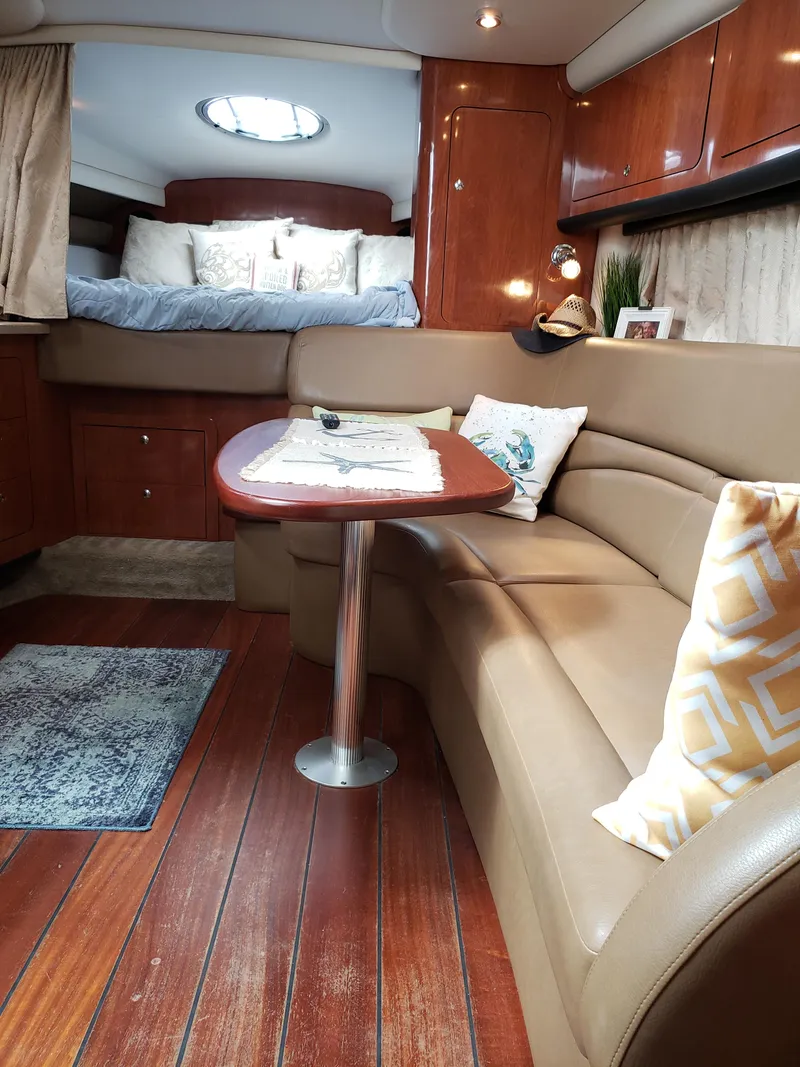 Slide: The Image of 2008 Crownline 34 CR - 4