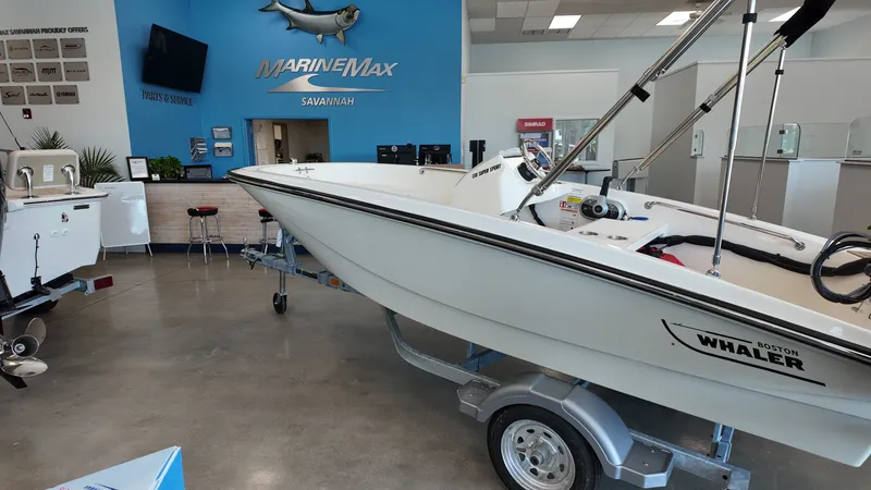 Slide: The Image of Boston Whaler 130 Super Sport 2027 - 1
