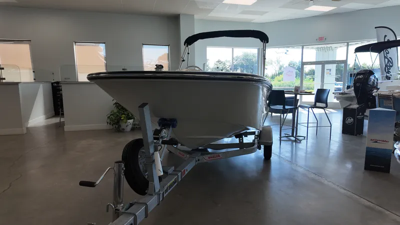 Slide: The Image of Boston Whaler 130 Super Sport 2027 - 8
