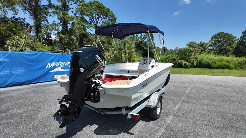 Slide: The Image of Boston Whaler 160 Super Sport 2027 - 1