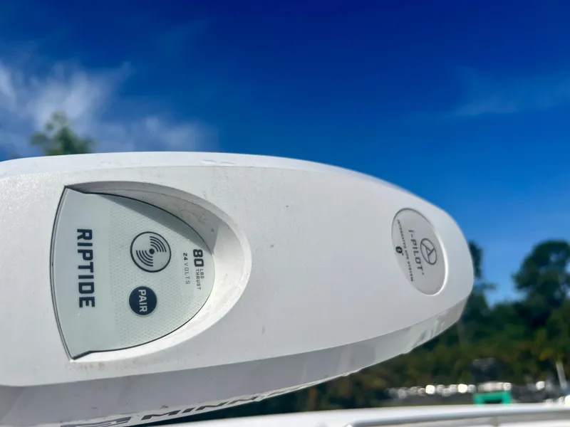 Slide: The Image of Close-up of Sportsman 232 boat part with Riptide control, 2015 model. - 9