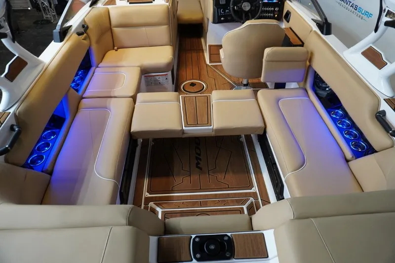 Slide: The Image of Moomba Craz 2023 - 15