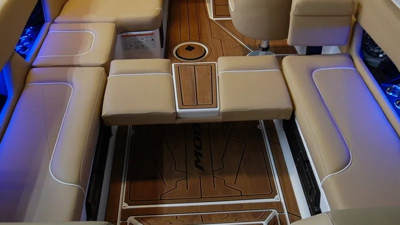 Slide: The Image of Moomba Craz 2023 - 16