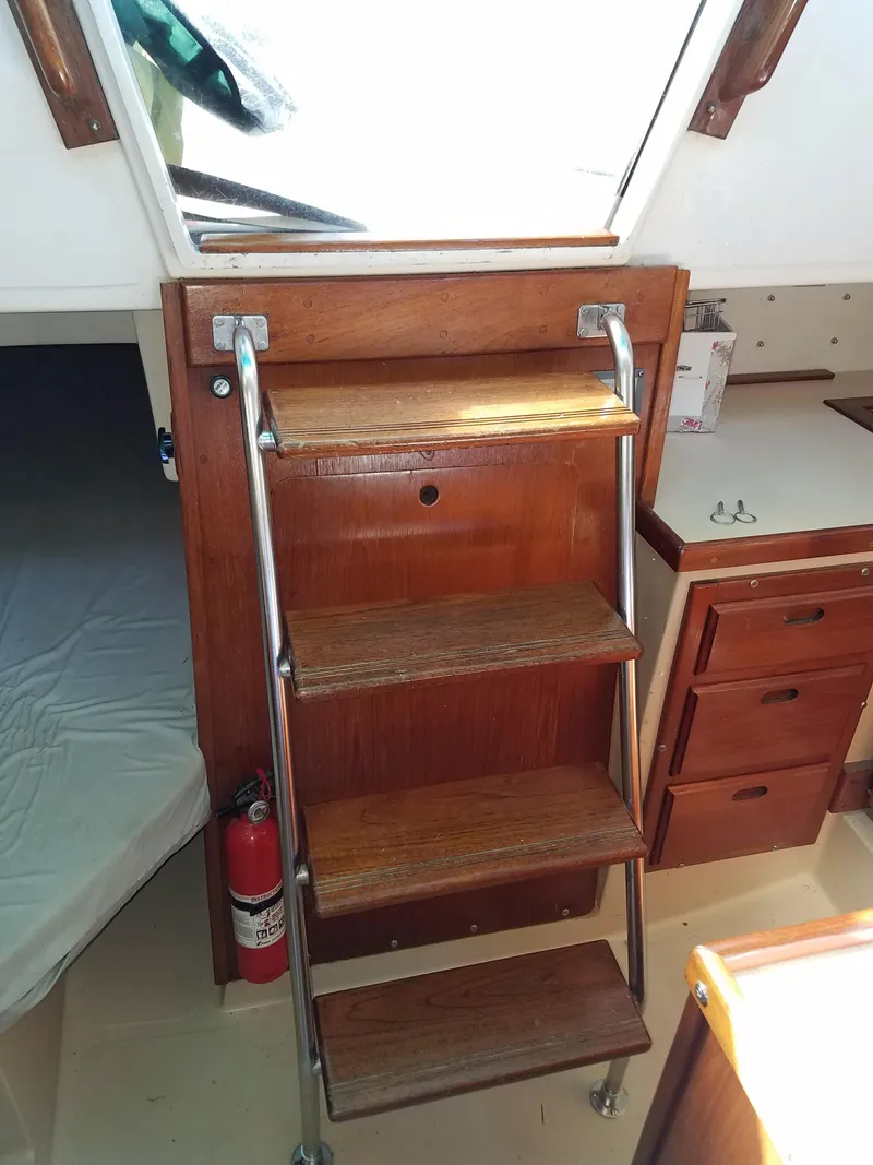 Slide: The Image of Laguna 30 1986 - 17