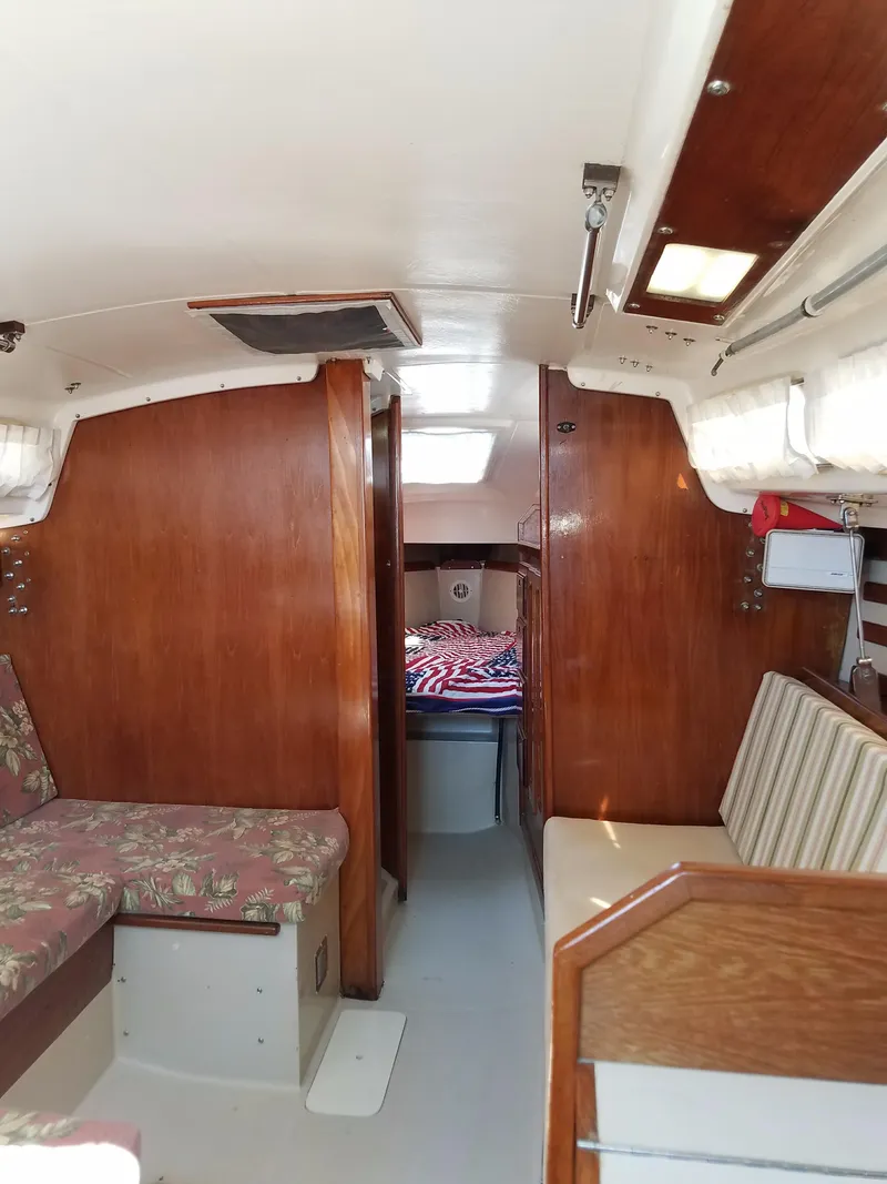 Slide: The Image of Laguna 30 1986 - 4