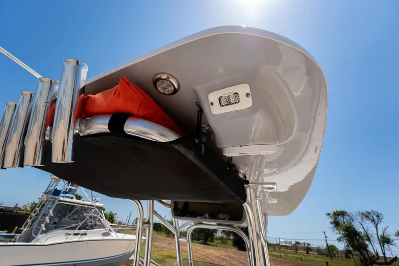 Slide: The Image of Key West 244 Center Console 2021 - 59