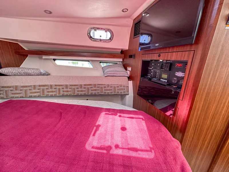 Slide: The Image of Pursuit OS 355 2022 - 55