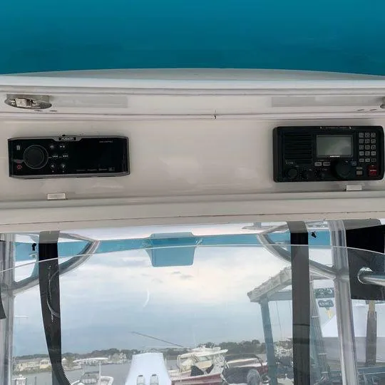 Slide: The Image of Regulator Marine 34SS 2009 - 5