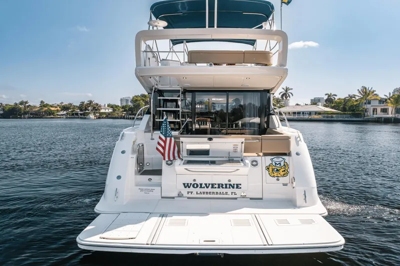 Slide: The Image of Sea Ray 400 Fly 2018 - 12