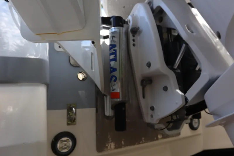 Slide: The Image of 2021 Robalo 246 Cayman SD boat engine mount with Atlas hydraulic jack plate. - 10