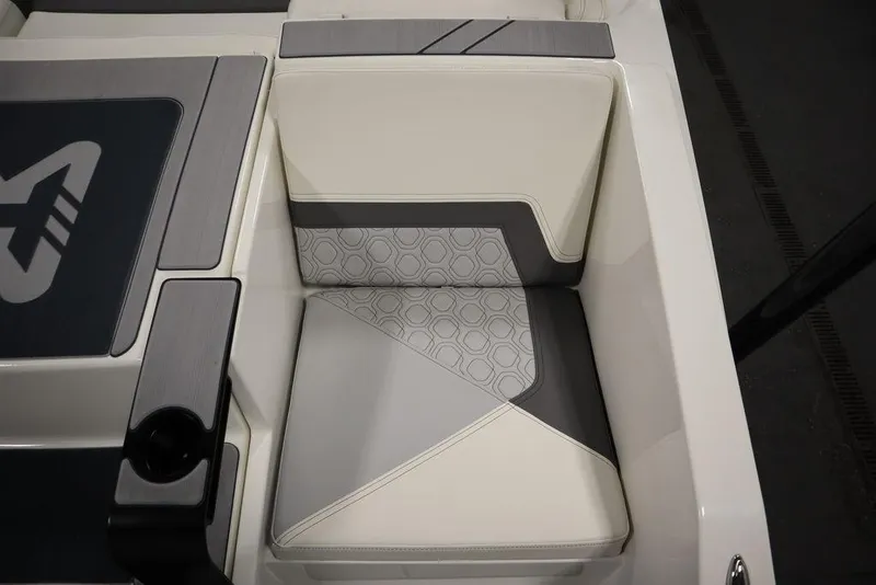 Slide: The Image of Heyday H20 2024 - 56