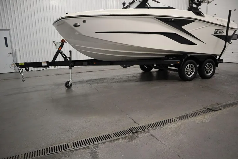 Slide: The Image of Heyday Wake Boats H20 2024 - 63