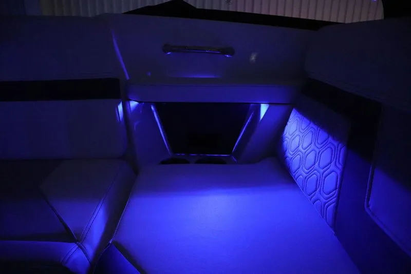 Slide: The Image of Heyday Wake Boats H20 2024 - 73