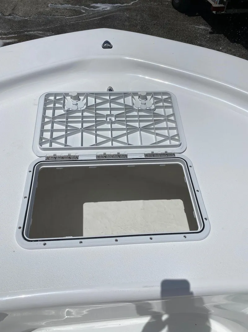 Slide: The Image of Open hatch on 2024 Savannah SS19 boat deck. - 13