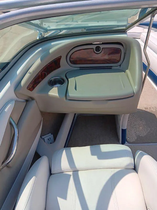 Slide: The Image of Crownline Boats 21 SS 2012 - 5