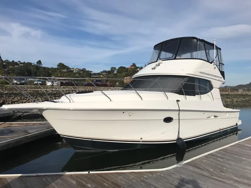Slide: The Image of Silverton 34 Convertible 2004 - 14