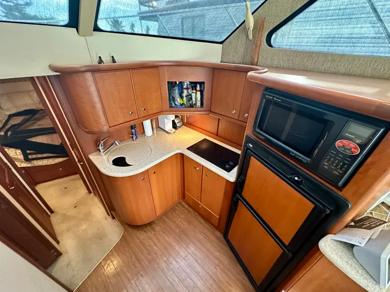 Slide: The Image of Silverton 34 Convertible 2004 - 21