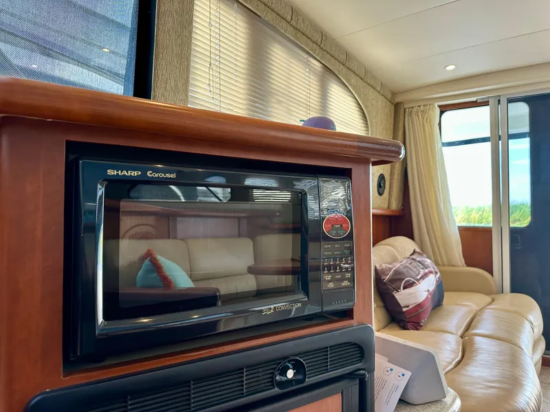 Slide: The Image of Silverton 34 Convertible 2004 - 25