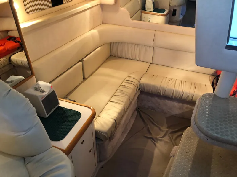 Slide: The Image of Sea Ray 340 Sundancer 2000 - 24