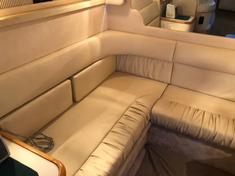 Slide: The Image of Sea Ray 340 Sundancer 2000 - 26