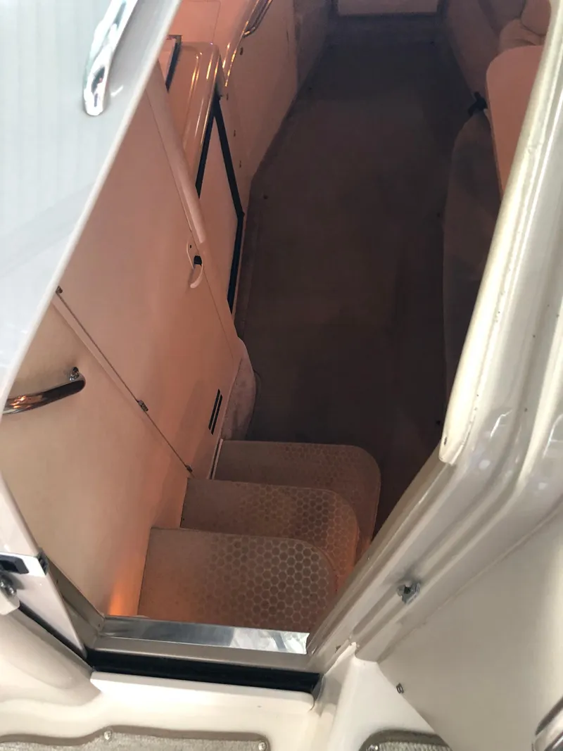 Slide: The Image of Sea Ray 340 Sundancer 2000 - 30