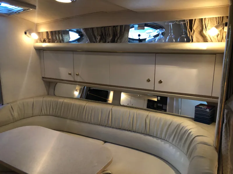 Slide: The Image of Sea Ray 340 Sundancer 2000 - 34