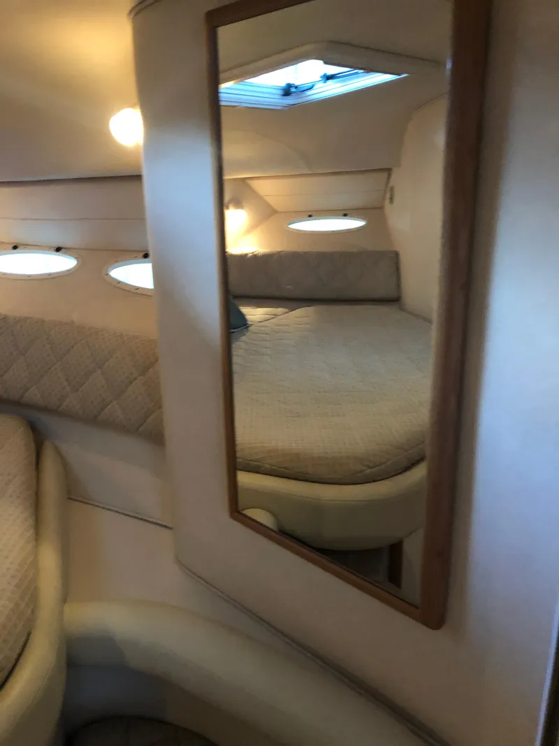 Slide: The Image of Sea Ray 340 Sundancer 2000 - 40