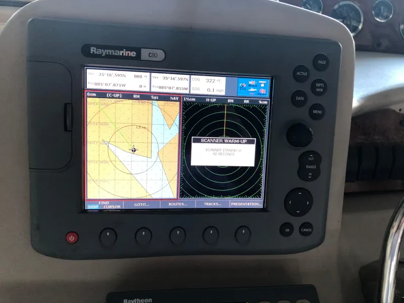 Slide: The Image of Sea Ray 340 Sundancer 2000 - 66