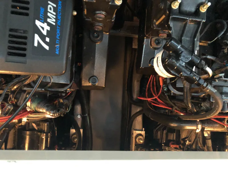 Slide: The Image of Sea Ray 340 Sundancer 2000 - 76