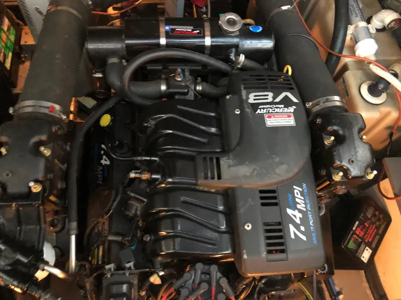 Slide: The Image of Sea Ray 340 Sundancer 2000 - 78