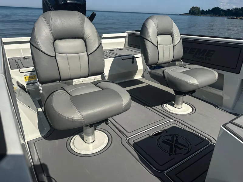 Slide: The Image of Extreme Boat Enduro 1770 - 18