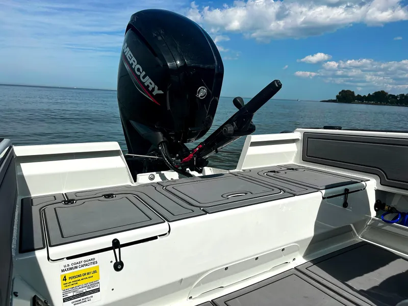 Slide: The Image of Transom  - 23