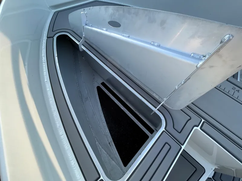 Slide: The Image of Deck Storage  - 44