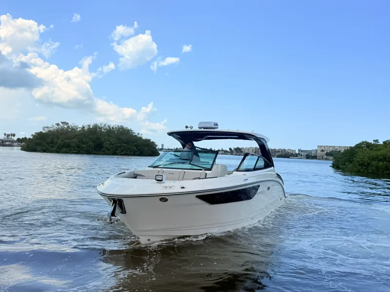 Slide: The Image of Sea Ray SLX 360 Outboard 2027 - 2