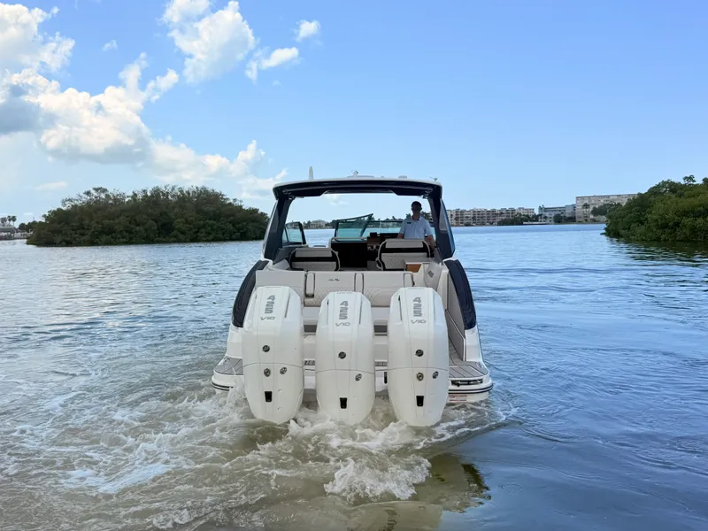 Slide: The Image of Sea Ray SLX 360 Outboard 2027 - 11