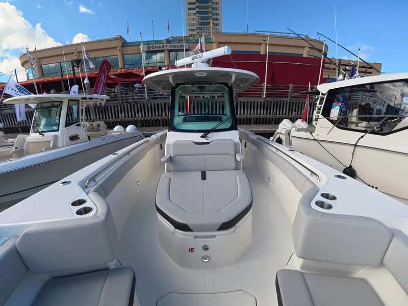 Slide: The Image of Boston Whaler 330 Outrage 2027 - 18