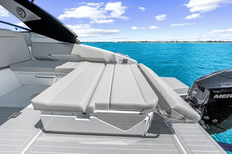 Slide: The Image of Cruisers 34 GLS Outboard 2027 - 26