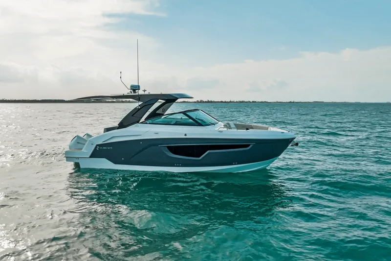 Slide: The Image of Cruisers 34 GLS Outboard 2027 - 45
