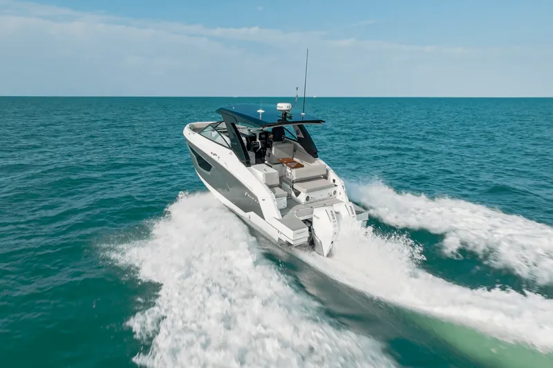 Slide: The Image of Cruisers 34 GLS Outboard 2027 - 28
