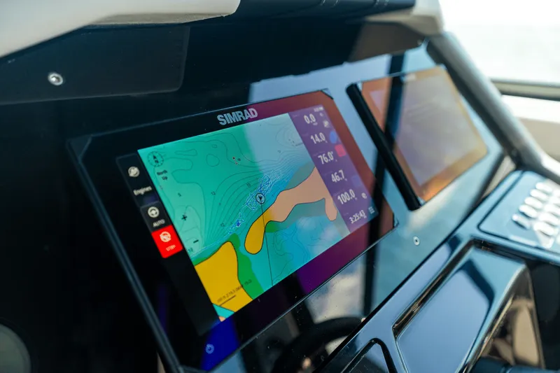 Slide: The Image of Cruisers 34 GLS Outboard 2027 - 150