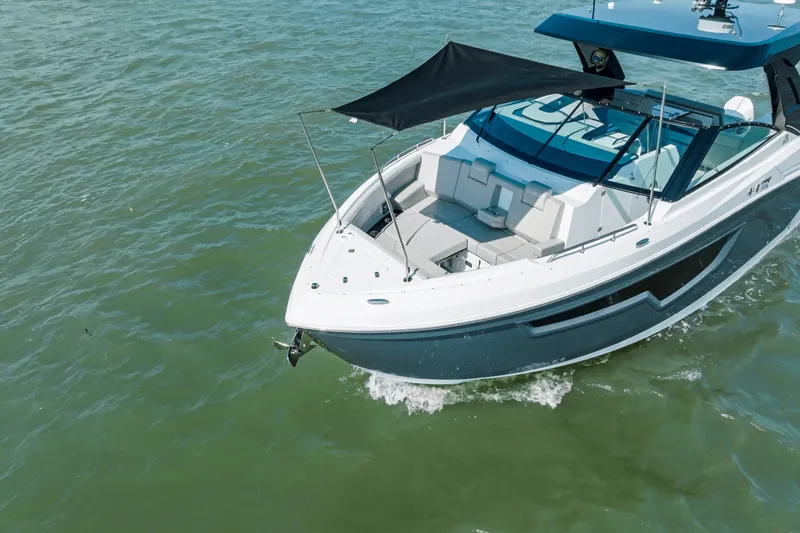 Slide: The Image of Cruisers 34 GLS Outboard 2027 - 27