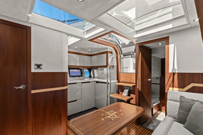 Slide: The Image of Galeon 385 HTS 2018 - 10