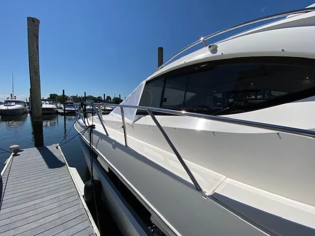 Slide: The Image of Galeon 385 HTS 2018 - 84