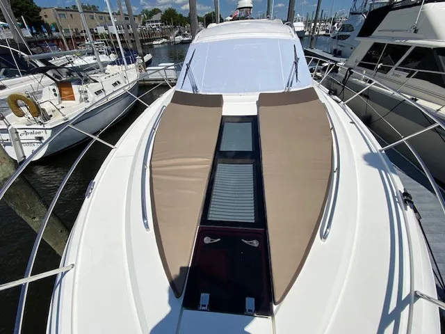 Slide: The Image of Galeon 385 HTS 2018 - 71
