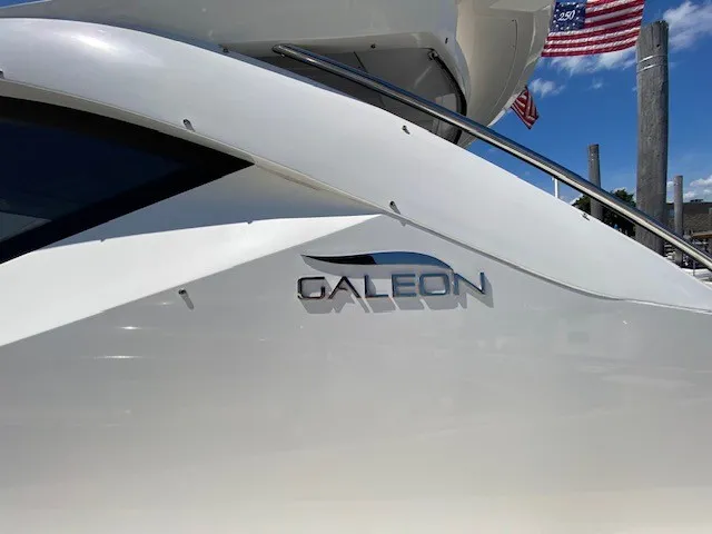 Slide: The Image of Galeon 385 HTS 2018 - 93