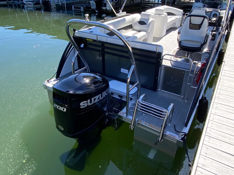 Slide: The Image of 2023 JC Neptoon Sport 23TT pontoon boat with Suzuki 200 outboard motor. - 18